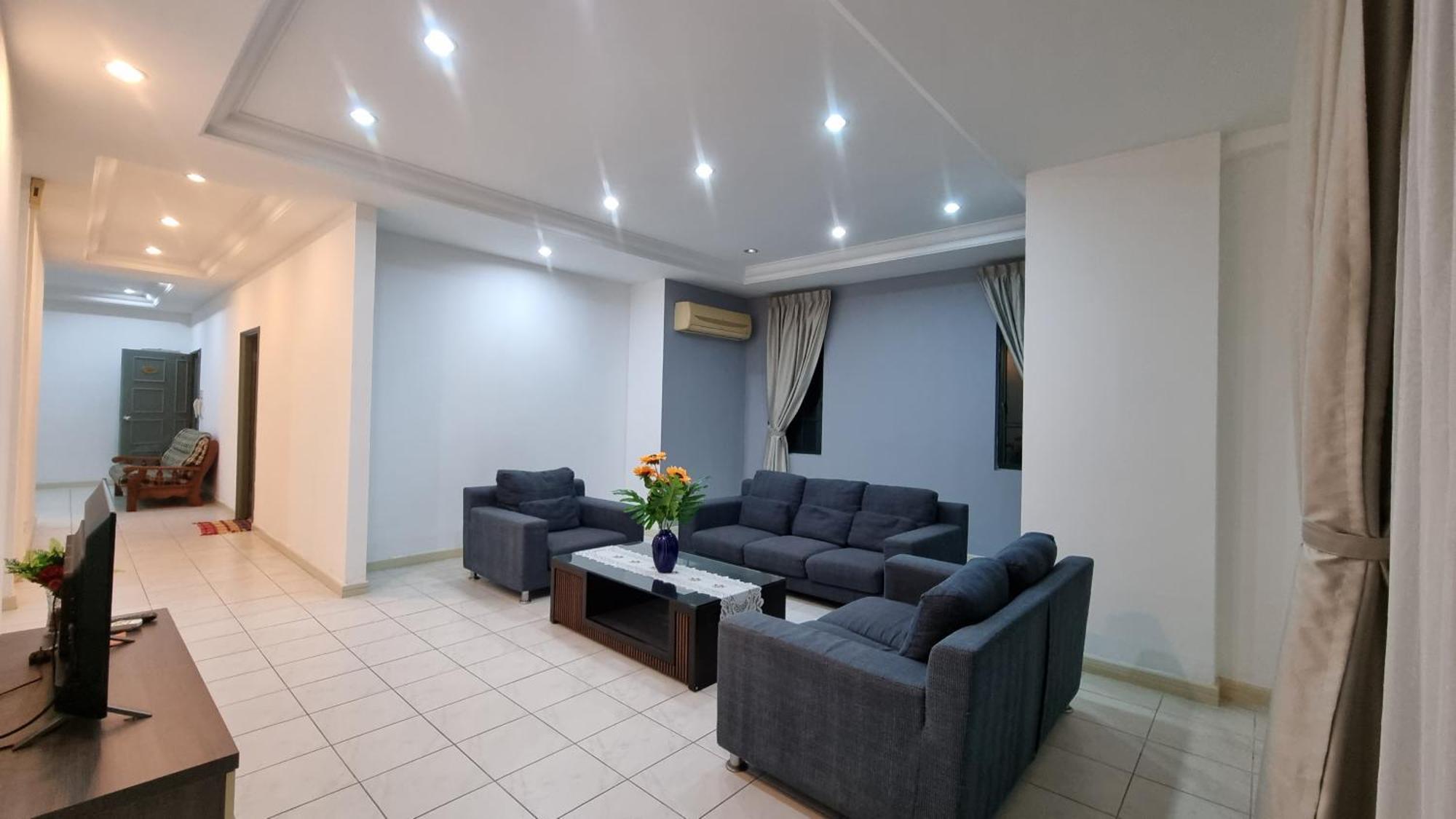 Kenyalang Emerald Riverine Resort Homestay Kuching Buitenkant foto